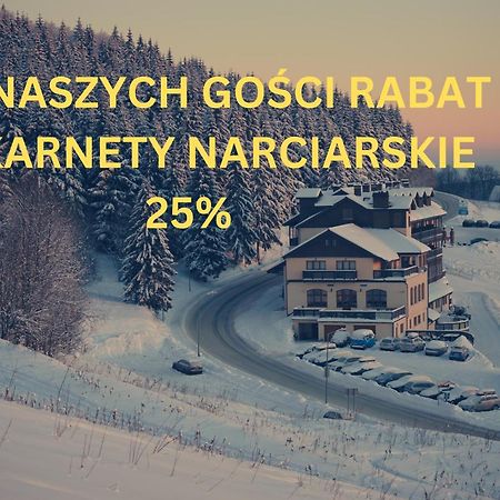 Hotel Zieleniec Зеленец Екстериор снимка
