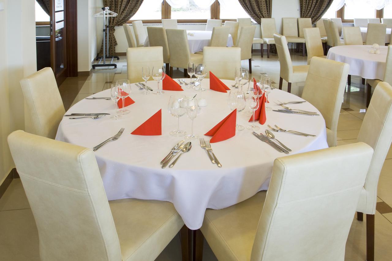 Hotel Zieleniec Зеленец Екстериор снимка
