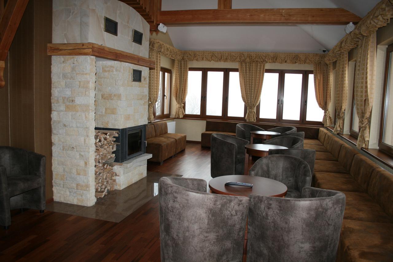 Hotel Zieleniec Зеленец Екстериор снимка
