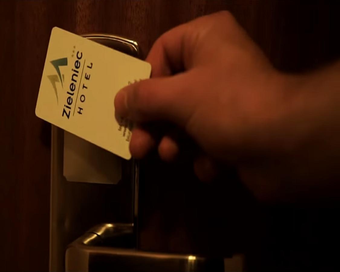 Hotel Zieleniec Зеленец Екстериор снимка
